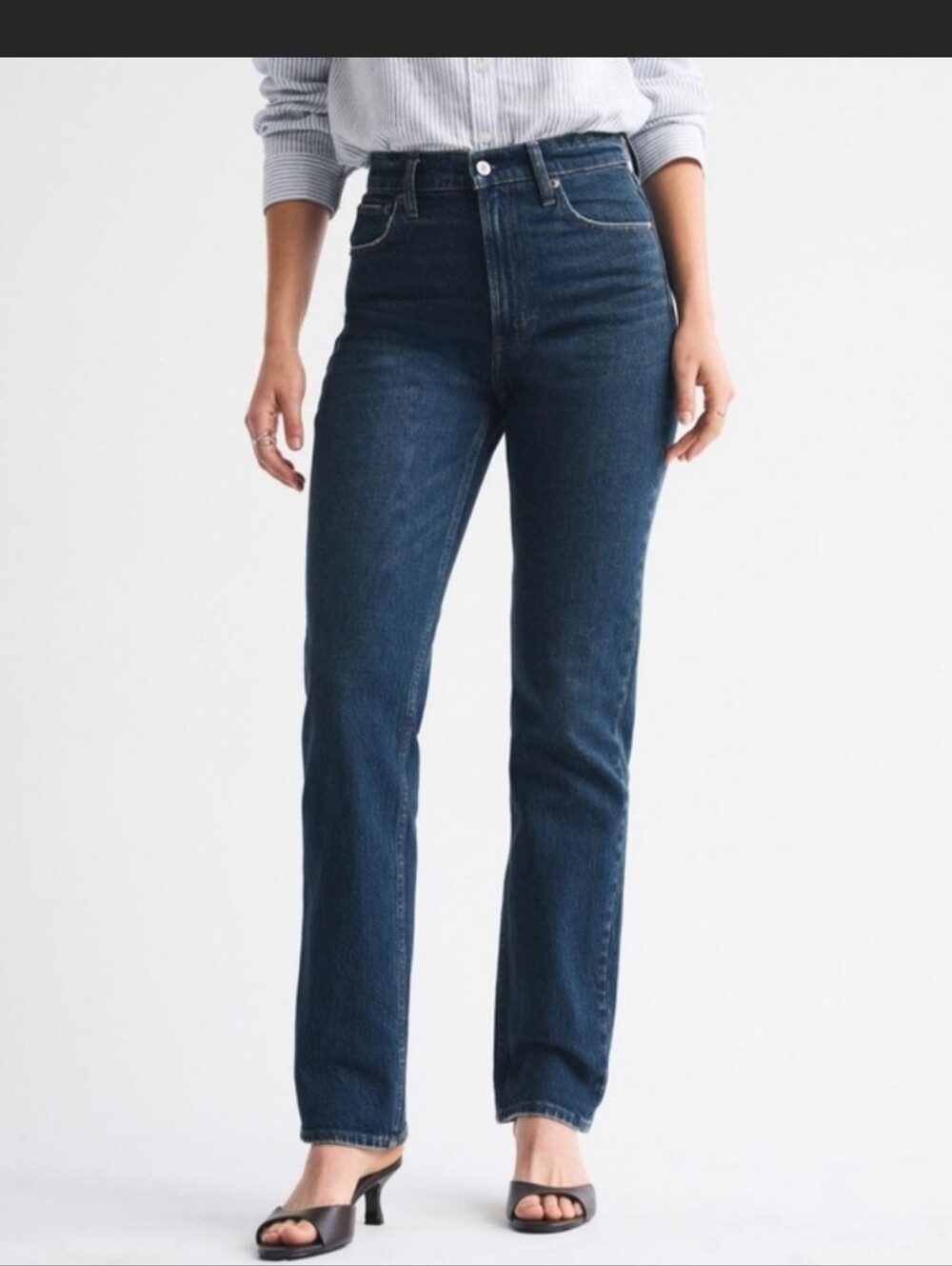 Abercrombie Ultra High Rise 90s Straight